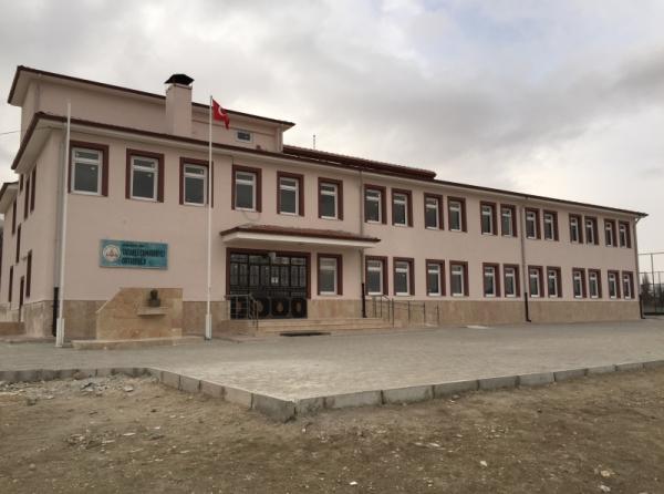 Tatarlı Cumhuriyet Ortaokulu Fotoğrafı